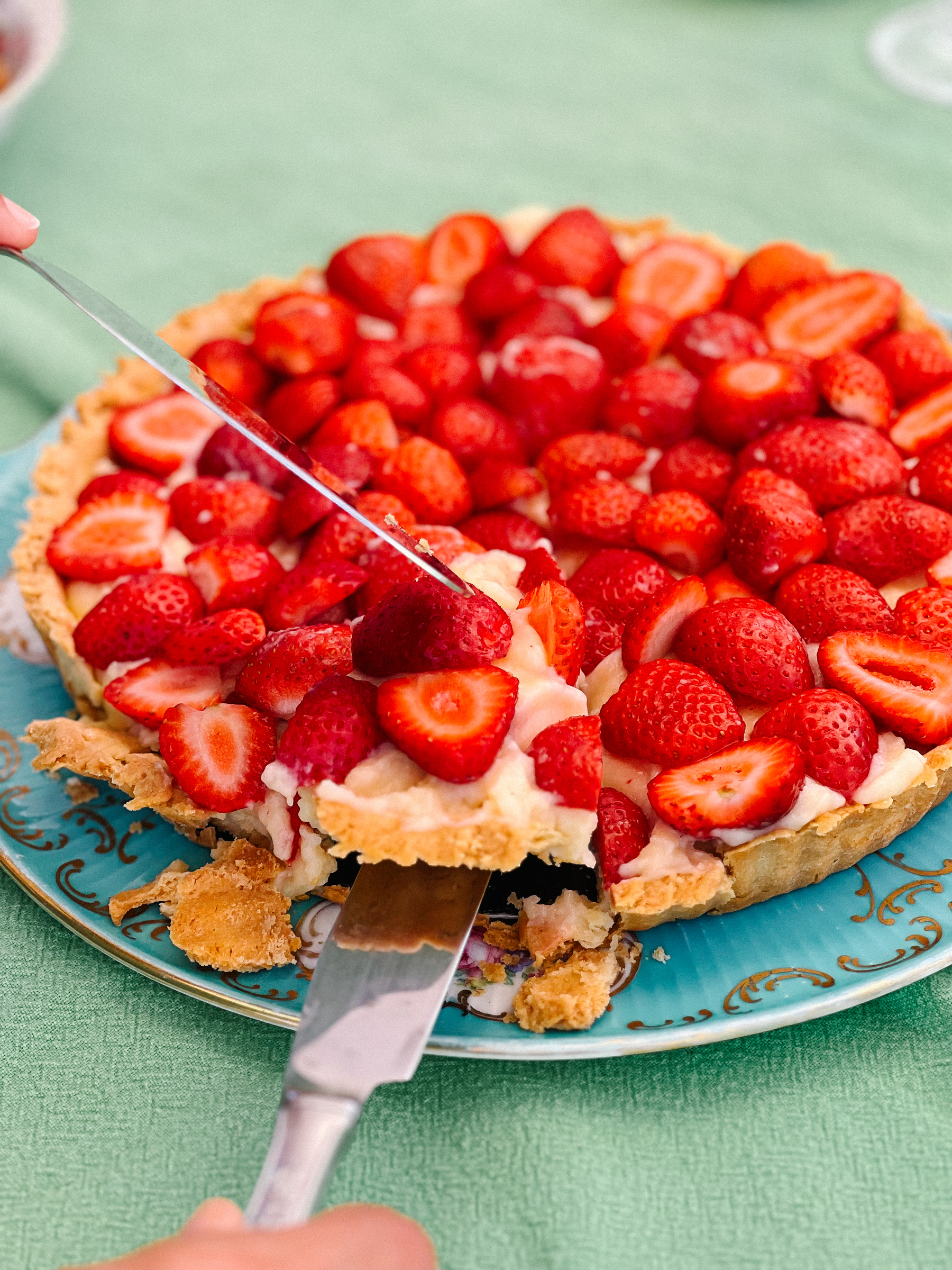 A strawberry pie. A delicious one. 