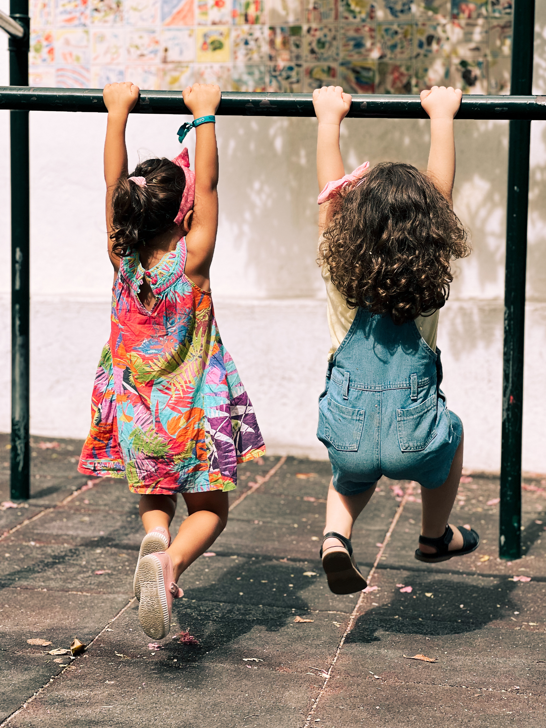 Two girls hanging…